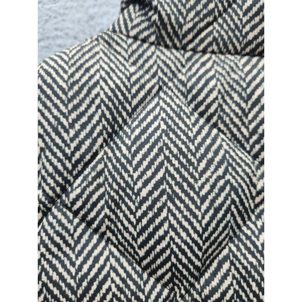 J.Crew Womens Quilted Puffer Vest  60% Down Black & White Herringbone Pattern S - Picture 9 of 9